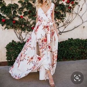 Vici Sweet Georgia Sleeveless Diana Maxi Dress